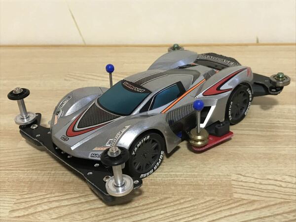 送料無料　タミヤ　ミニ四駆　マッドレイザー　カスタム車体　MAシャーシ　改造車　TAMIYA