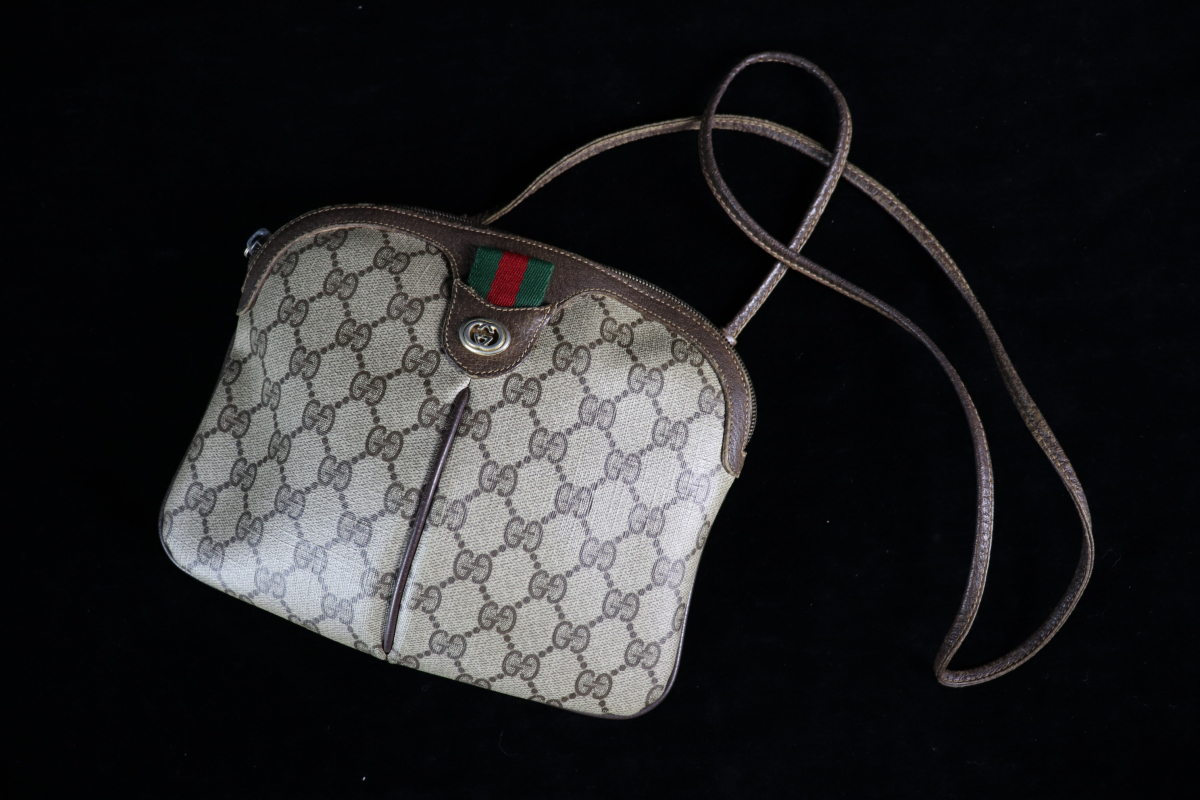 GUCCI シェリーライン ショルダーバッグの値段と価格推移は？｜件の