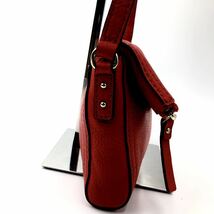 1円 【美品・希少品】ケイトスペード kate spade ショルダーバッグ ハンドバッグ 斜めがけ 大容量 レザー 赤 レッド レディース_画像5