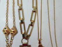 ネックレス ロングネックレス チョーカー おまとめ ゴールドカラー ゴージャス系 レディース アクセサリー 服飾小物 ファッション小物 A61_画像8