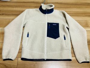 patagonia パタゴニア p6 レトロx レトロカーディガン　フリースジャケット　ナチュラル　２０１７年製　Ｓサイズ 美品