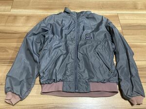 patagonia パタゴニア p6 シェルドシンチラジャケット　ナイロンジャケット アッシュグレー　９０Ｓモデル　ＵＳＡ製 Ｌサイズ　古着