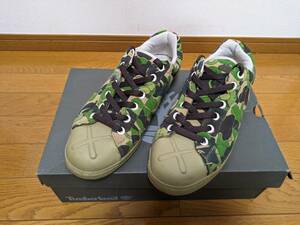 KAWS× A BATHING APE・ 迷彩 ・カモフラ・中古・27.5㎝