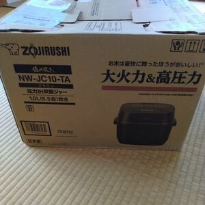 【未使用】ZOJIRUSHI 極め炊きNW-JC10-TA 5.5合炊き