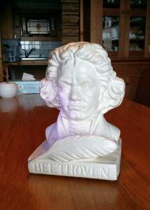 ベートーヴェン 胸像 高さ20.5㎝ 音楽家 クラシック BEETHOVEN 置物 中古