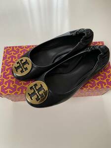 【美品】トリーバーチ　レザー　フラットシューズ　バレエシューズ　ブラック　サイズ6M 約23センチ　箱付き　TORY BURCH