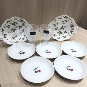 （S6872 他）WEDGWOOD ワイルドストロベリー　プレート×2/Richard Ginori プレート×5/Villeroy&Boch グラス×2 箱付き　未使用品