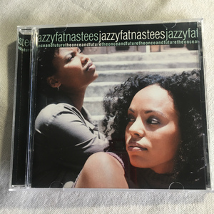 JAZZYFATNASTEES「THE ONCE AND FUTURE」＊The Rootsがバックアップしデビューした女性R&Bデュオの1999年リリース・デビューアルバム