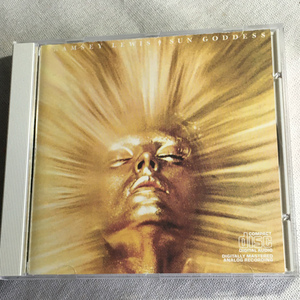 RAMSEY LEWIS「SUN GODDNESS」＊1974年の録音。ラムゼイ・ルイスの卓越した手腕が縦横無尽に発揮された名盤