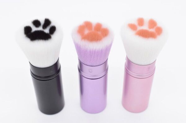 猫 ねこ肉球 フェイスブラシ コスメ メイクブラシ キャップつき3点セット