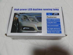 LEDデイライト　未使用　白色 DAYTIME RUNNING LANP カスタム　欧州車　ユーロ　VIP 汎用　スタンス　スポコン　ベンツ　旧車　L字ランプ