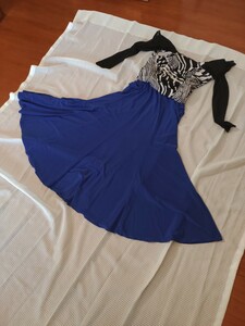 社交ダンス　ロイヤルブルー　スカート　脇にギャザーのポイント　クリックポスト185円