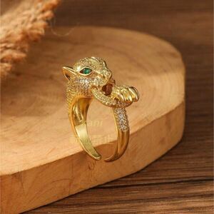  anonymity Gold . ring Jaguar zircon bread tail Panther ring present leopard large size . hand 