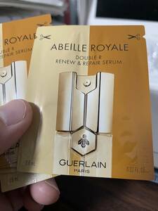 送料込　ゲラン GUERLAIN アベイユ ロイヤル ダブルR セロム 0.6ML x 10包