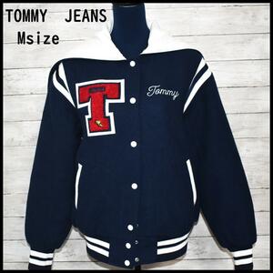 TOMMY　JEANS　トミージーンズ　バックロゴ　スタジャン　ジャケット