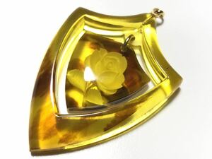 アンティーク 鼈甲張 8.4g 大ぶり 沈み彫り 薔薇細工 デザイン ペンダントトップ【検/べっ甲】