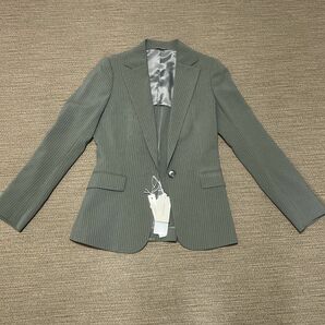 【タグ付き新品】おしゃれスーツ・ジャケット（THE SUIT COMPANY）定価18000円　レディース