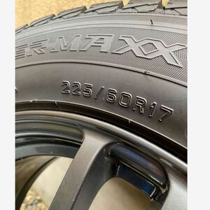 ダンロップ　WINTER MAX 225/60/R17 タイヤandホイール付き！！