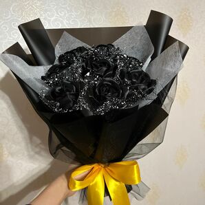 8本黒薔薇　ブーケ　アートフラワー プレゼント お祝い 枯れない花 特別な人へ