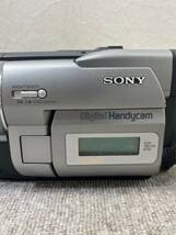 【RSA-1388】【1円～】SONY Digital Handycam DCR-TRV735NTSC Digital8 動作通電未確認 ビデオカメラ カメラ 80 中古 保管品 現状品_画像3
