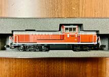 R7482A-YP+【コレクション品】未使用　鉄道模型 Nゲージ KATO 7011-2 DE10 暖地形 ディーゼル機関車　⑥_画像4