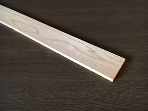 杉板　1820×150×15ｍｍ　8枚入　荒材　木　杉　木材　板　板材　下地板　床板　天然乾燥材　無垢　国産　DIY　木工　工作