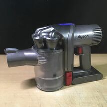 【送料無料】(112010G) dyson DC45 サイクロン式コードレスクリーナー 【ワケあり】 ジャンク品_画像2