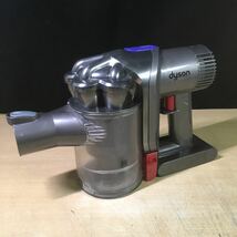 【送料無料】(112214G) dyson DC45 サイクロン式コードレスクリーナー 【ワケあり】 ジャンク品_画像2