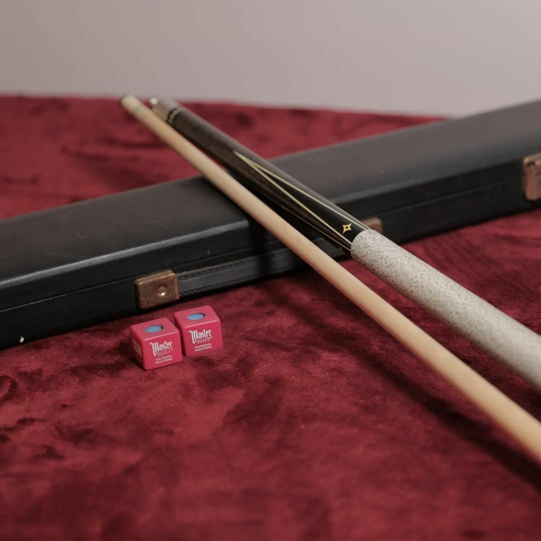 Mezz CUE ビリヤードキュー SA-12 初代314シャフト CUEケース2×4 希少