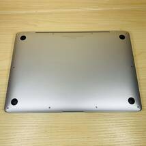 美品 MacBook Air 13インチ 2020年 M1 / 8GB / 256GB A2337 バッテリー最大容量99% シルバー ノートPC P121-39923_画像4