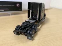 1/54 VISION by Mack Tractor with 48 Trailer_画像4