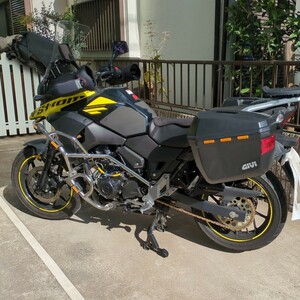 GIVI EN22カスタム＋Vストローム250専用パニエホルダーPL3116