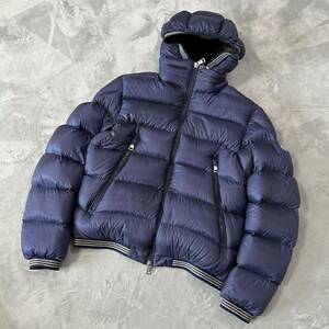 1円〜　美品　MONCLER モンクレール ダウンジャケット　ネイビー　2サイズ