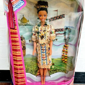 5 ★未使用品★ ETHNIC Barbie エスニック バービー A FANTASY OF ETHNIC COLLECTION バービー人形 フィリピン 人形 ドール 箱付き WK