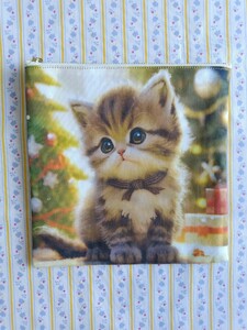 フラットポーチ　ハンドメイド　パネル生地　ねこ　クリスマス