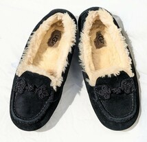 UGG モカシン　暖かムートン　スリッポン　モカシン　サイズ23.5〜24cm_画像1