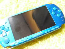 【PSP本体】SONY・ソニー PSP-3000 プレイステーション・ポータブル ブルー/充電ケーブル 通電確認OK！_画像4