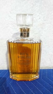 B-4 ROYAL STIRLING EXTRA OLD スコッチウイスキー 43度 750ml