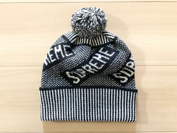 シュプリーム　Banner Beanie　黒