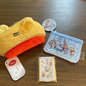 ぷーさん☆ふわふわポーチ☆3点セット☆ミラー☆ミニポーチ☆ 新品 