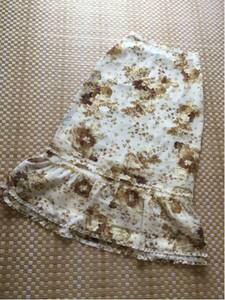 [KANEKO ISAO Kaneko Isao ] bouquet pattern skirt ( beige color )