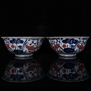 明・宣德年製款・古陶瓷品・紅釉・青花・魚藻紋・供碗一對『収蔵家蔵』稀少珍品・置物・古賞物・中国古美術