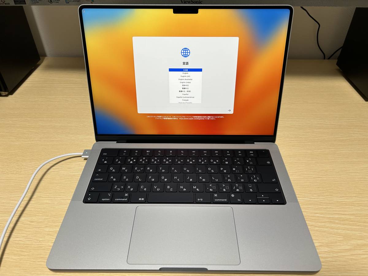 MacBook Pro 13-inch 2019 充放電回数34回！美品です。-