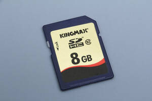 8GB SDHCカード　KINGMAX class10