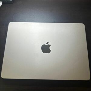 ★MacBook Air 13インチ M2チップ [Z15Y0006J] 8コアCPU/8コアGPU） 16GBユニファイドメモリ/SSD 512GB [スターライト]