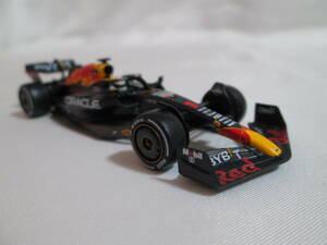 MINI-GT　1/64　オラクルレッドブル　RB18　No.1　アブダビGP　Winner　2022　マックス・フェルスタッペン【新品】