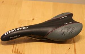 未使用 VELO フラッグシップサドル PRONTO SL-TC（定価￥18,700）