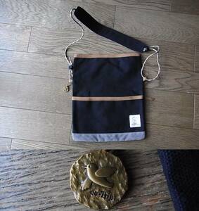 co-Tripko trip . small articles canvas small size shoulder bag pouch 