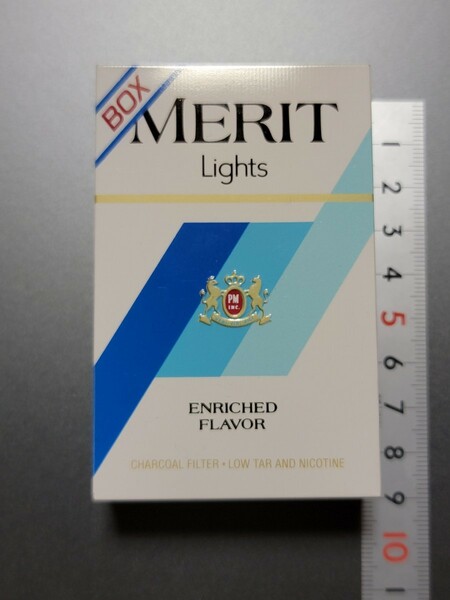 タバコ　模型　見本　サンプル　MERIT メリット　