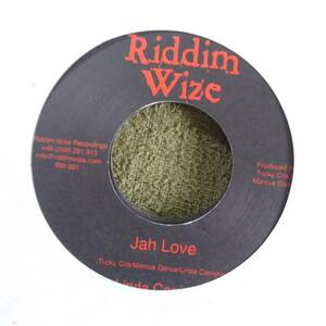 哀愁　Steady Mid Track Steady Riddim Single 3枚Set from Riddim Wize Linda Carrier Jah Sesco Jah Mek 